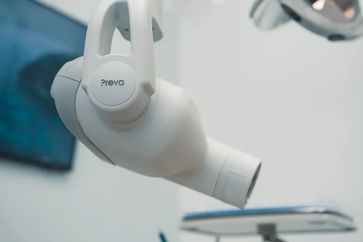 Digital sensor at Omni Dental in Arlington Heights, IL